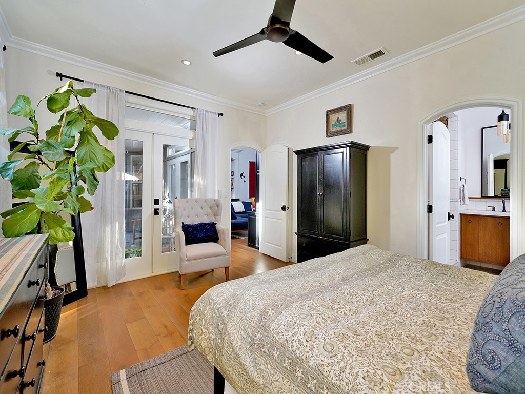 Los Rios Historic District (LRHD) - Residential Lease