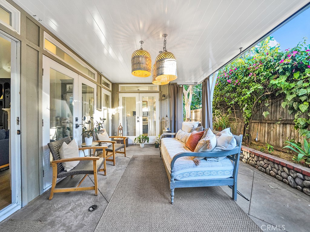 Los Rios Historic District (LRHD) - Residential Lease