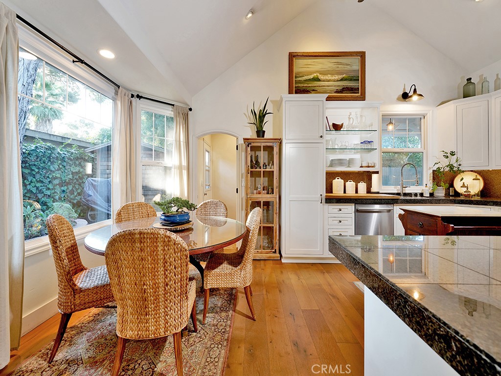 Los Rios Historic District (LRHD) - Residential Lease