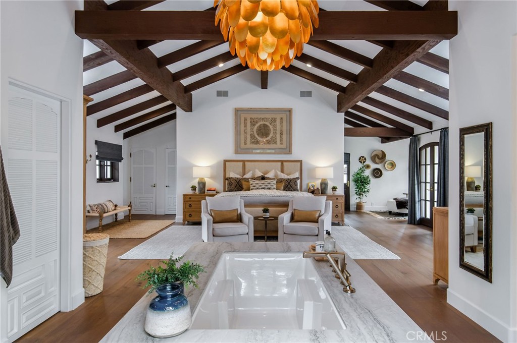 Separate Custom Estate - Residential