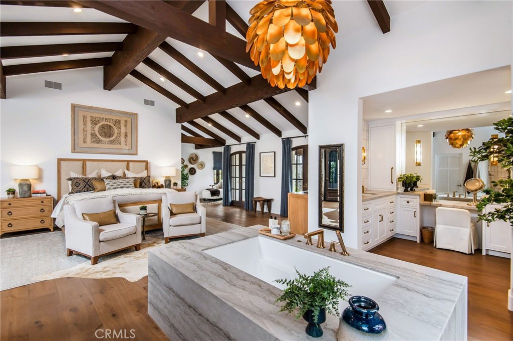 Separate Custom Estate - Residential