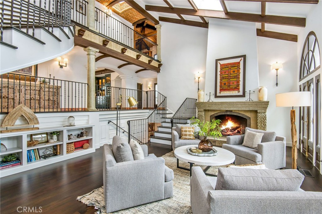 Separate Custom Estate - Residential