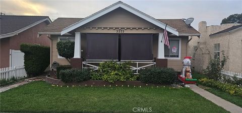 5575 Cerritos Avenue Long Beach CA 90805