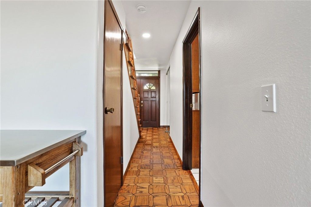 listing image 52