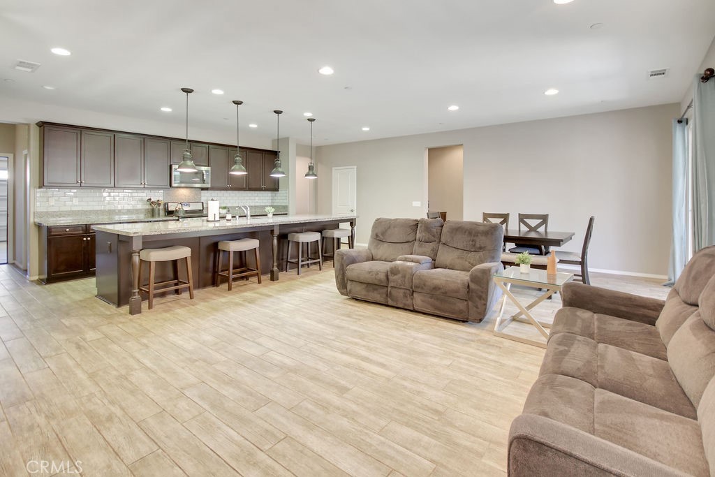 27819 Paddleboat Court