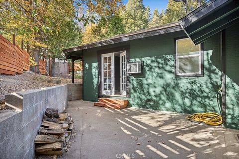 A home in Crestline