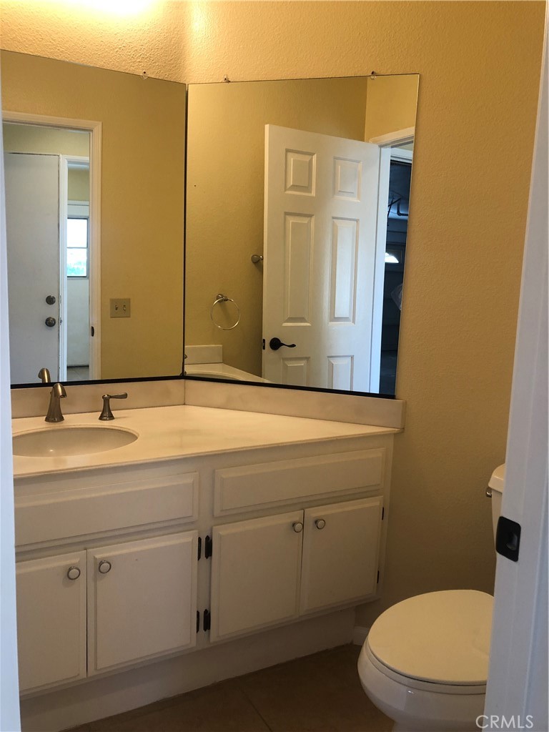 ,Vista Royale - Residential Lease