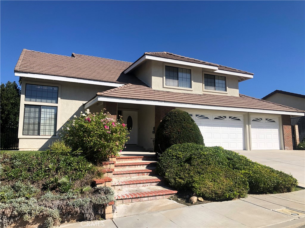 ,Vista Royale - Residential Lease