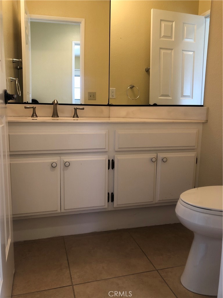 ,Vista Royale - Residential Lease