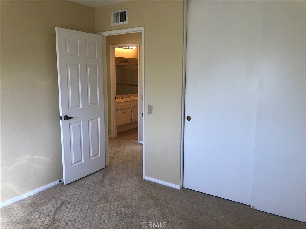 ,Vista Royale - Residential Lease