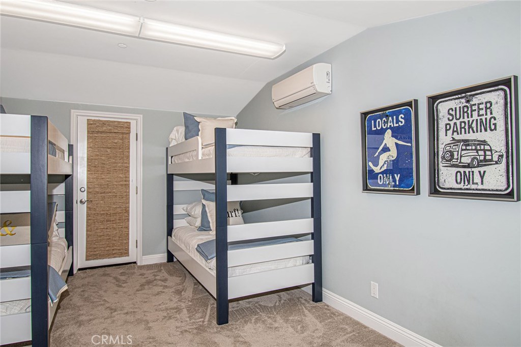 West Newport Beach (WSNB) - Residential