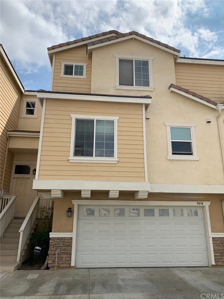 Cypress Townhouse Square Four bedroom four bathroom tri-level. On the first level spacious bedroom with Full bathroom and access to private backyard. Two car garage. Upstairs to the second level is living room offers a cozy fireplace and dining room and bright kitchen. Second level a bedroom and full bathroom. On the third level is the primary bedroom an en-suite primary bathroom with dual sinks and a walk-in closet. The fourth bedroom also with full bathroom. A convenient laundry. Near shopping , award winning schools. Easy freeway access.
