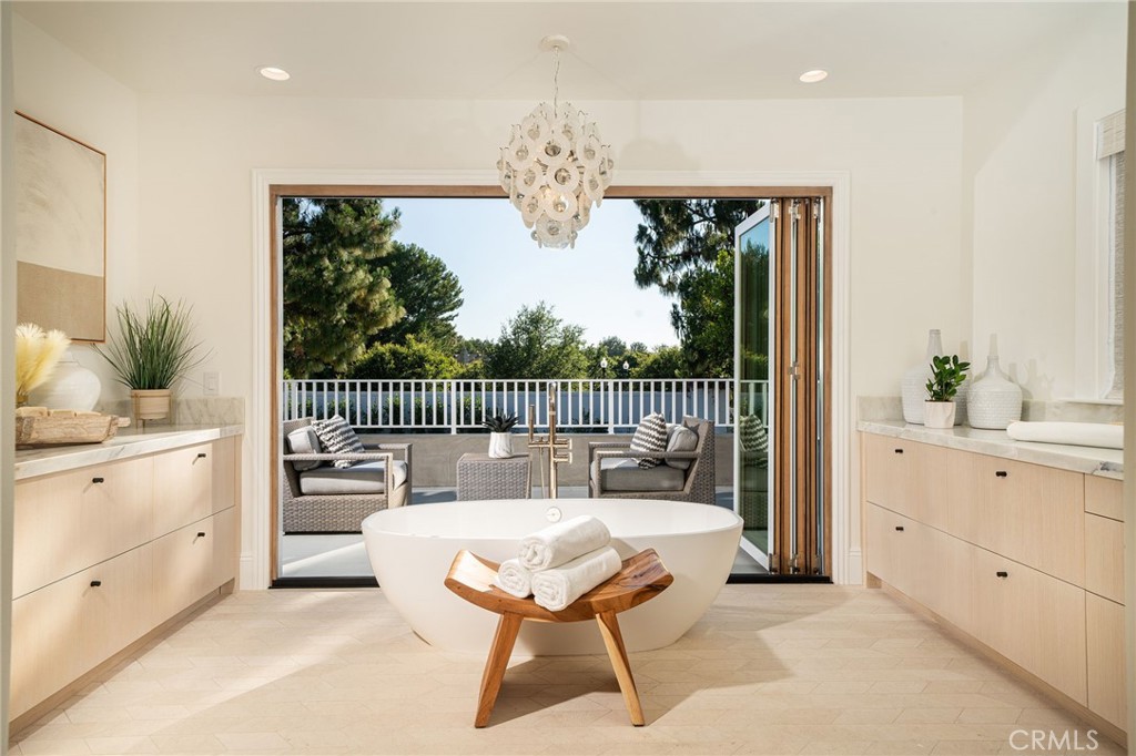 Wyndover Bay (BCYW) - Residential