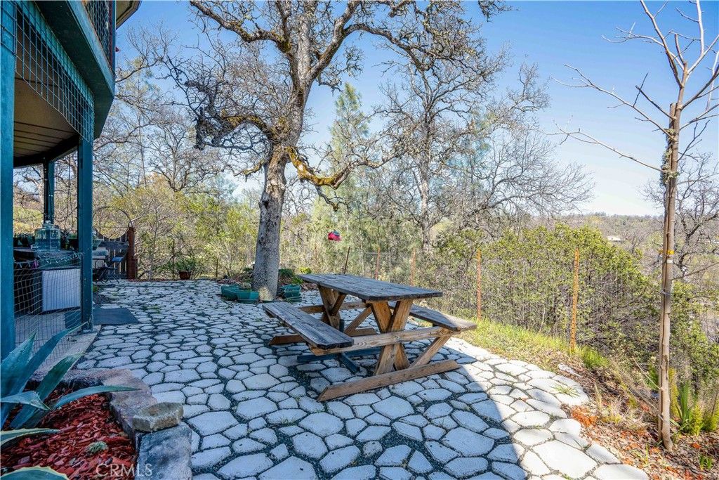 listing image 130726485636141596436