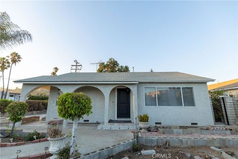 A home in Duarte