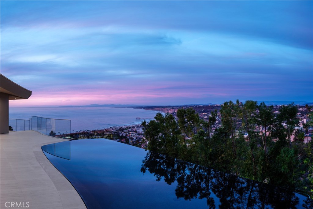 7447 Hillside Drive

                                                                             La Jolla                                

                                    , CA - $11,999,000