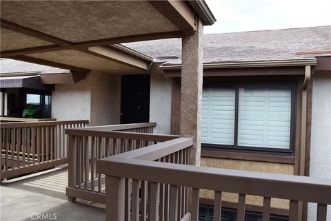 A home in El Segundo