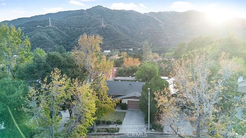 A home in La Crescenta