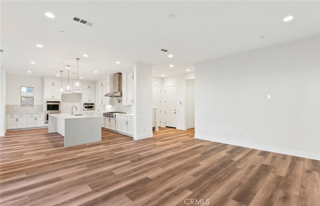 21239 W. Wildflower Way