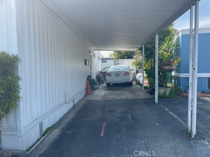 Photo 2 of 3 of 1512 5th Street 43 mobile home