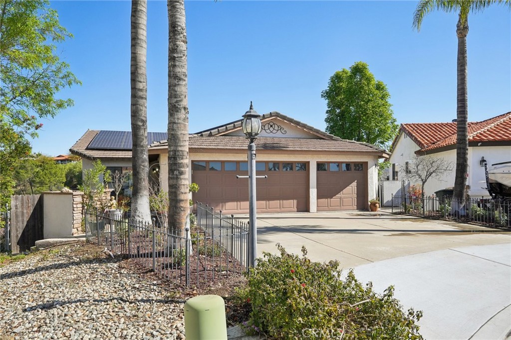 22176 Dogie Place