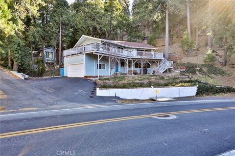 A home in Crestline