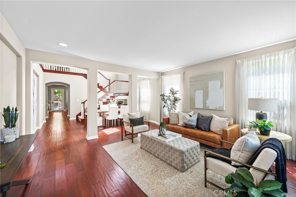 12 Smoke Tree Drive