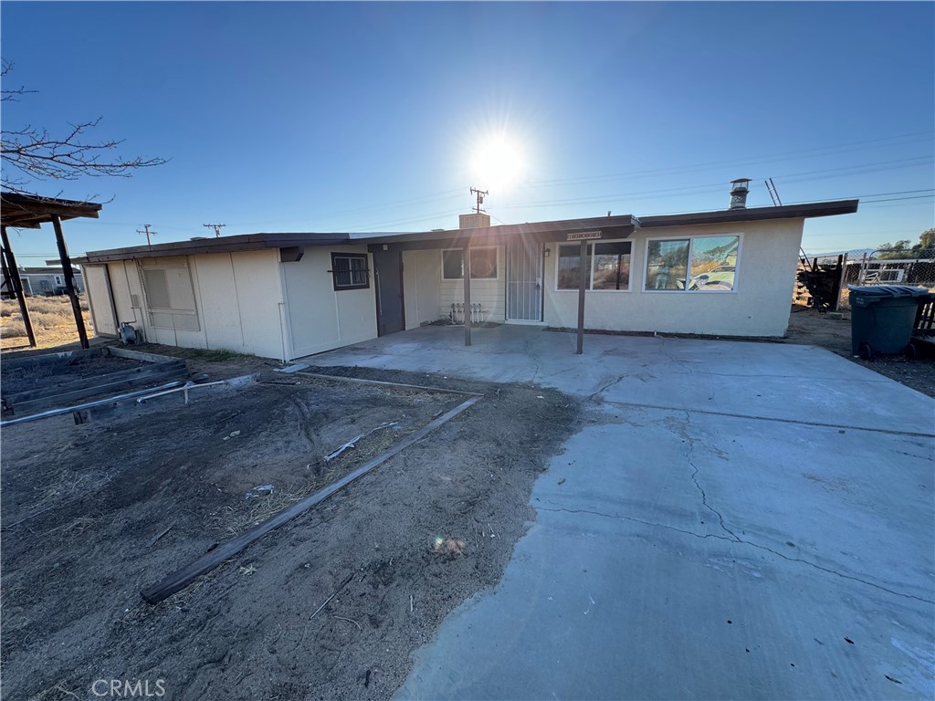 Listing image 1