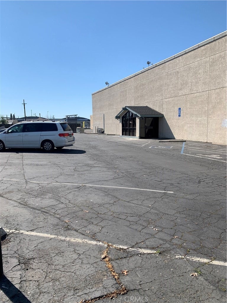 912 Main Street