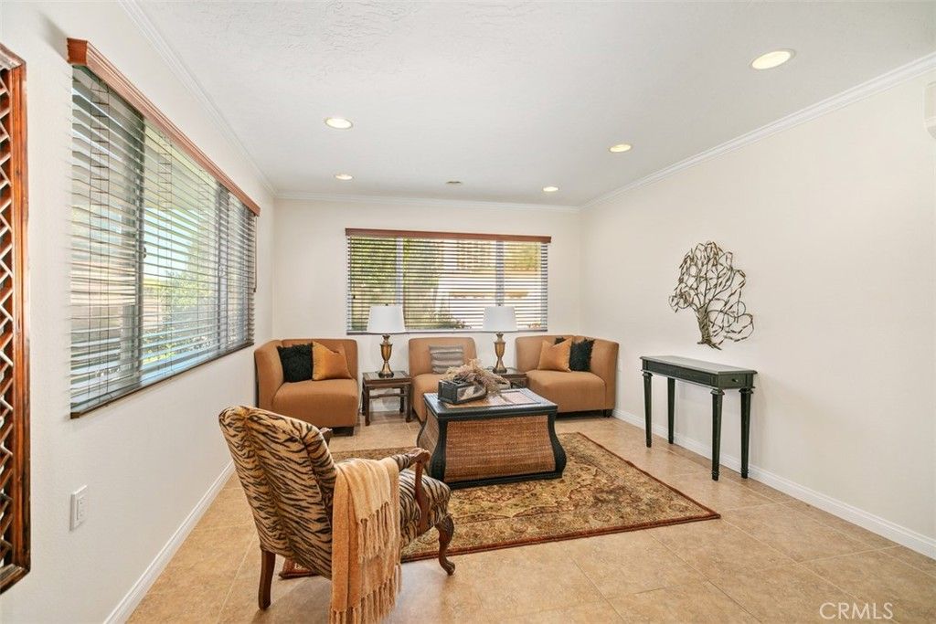 listing image 130727494148731752514