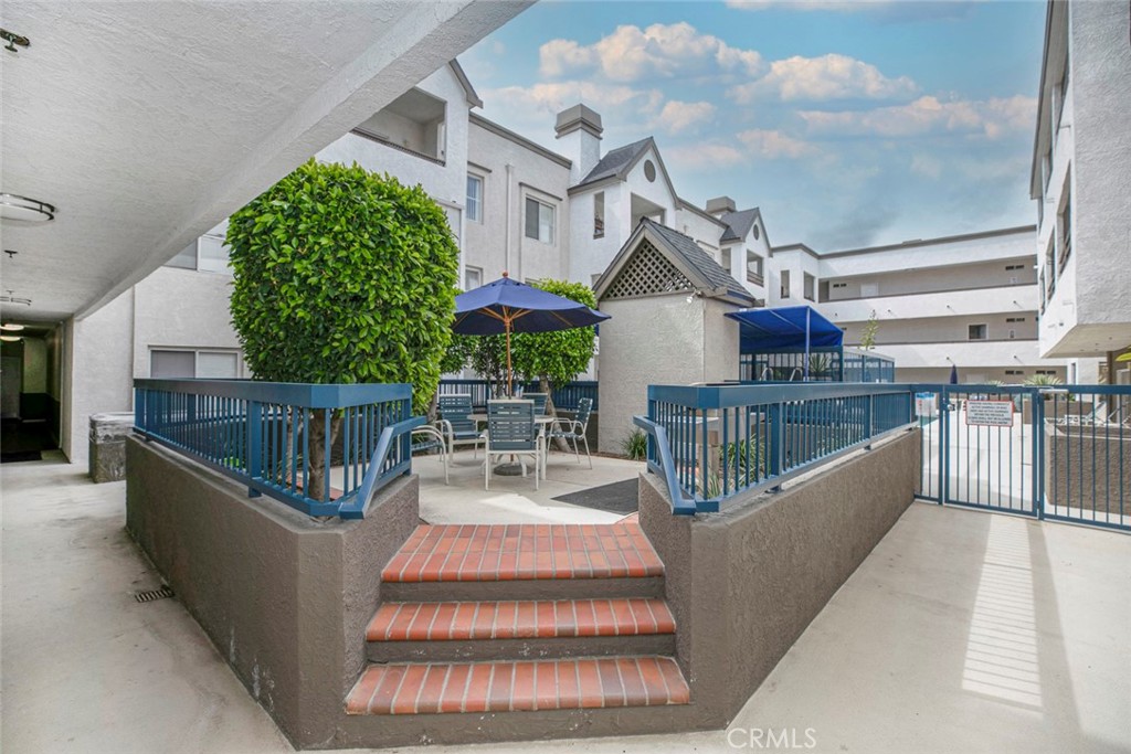 Photo 46 of 70 of 300 N. El Molino Ave. 204 condo
