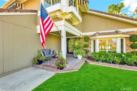 A home in North Tustin