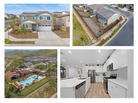 Photo of 11662 Starlily Court, Corona, CA 92883 (MLS # IG25063887)