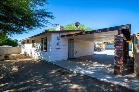 A home in Morongo Valley