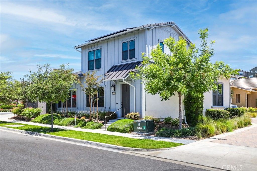 listing image 130724425183576447075