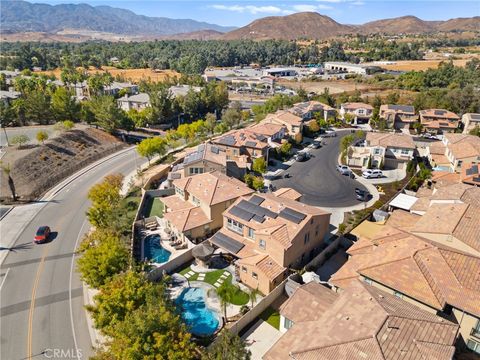 A home in Lake Elsinore