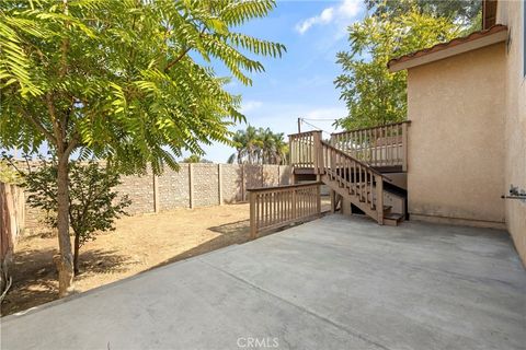 A home in Lake Elsinore