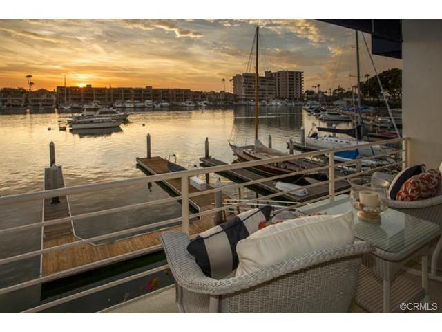 Compared to recent comps on considerably smaller lots, 215 Via Lido Soud is an exceptional property at an incredible price and provides an opportunity that simply will not last. This stylish Lido Isle bay front home represents one of the best values that Newport Harbor has to offer with its stunning bay views and large private dock that will accommodate a 70’+ vessel. Tranquil on the bay, this waterfront home combines traditional finishes with modern amenities. Beautifully poised on a wide, 45’ parcel, the home has undergone recent renovations and affords exceptional living within this idyllic Lido Isle community. Inviting living spaces abound in this five bedroom 4,100 square foot home including a main-level suite, a superb family/living area, a generously proportioned kitchen and large dining area. The upper-level comprises the master suite with commanding bay views, three additional bedrooms, a family room area and multiple outdoor decks. Designed with an emphasis on details, the home is also adorned with walnut flooring, custom millwork, tasteful stone counter tops, volume ceilings, romantic fireplaces, a three car garage, expansive wall of glass, solid core doors and designer hardware throughout.
