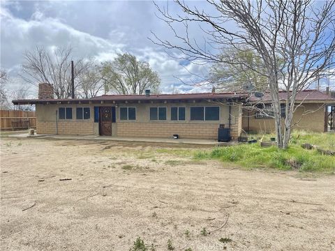 A home in Rosamond