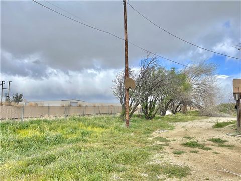 A home in Rosamond