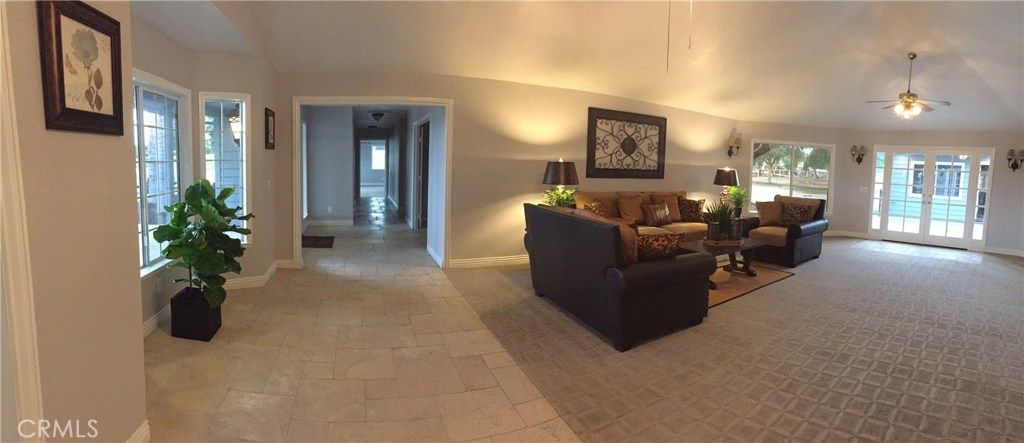 listing image 130724744770228403063