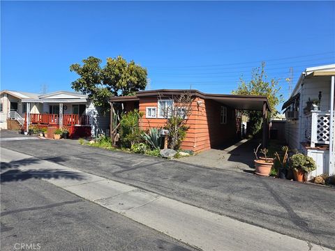 Photo of 17705 S Western Ave Ave #39, Gardena, CA 90248 (MLS # SB25074150) Photo of 17705 S Western Ave Ave #39, Gardena, CA 90248 (MLS # SB25074150)