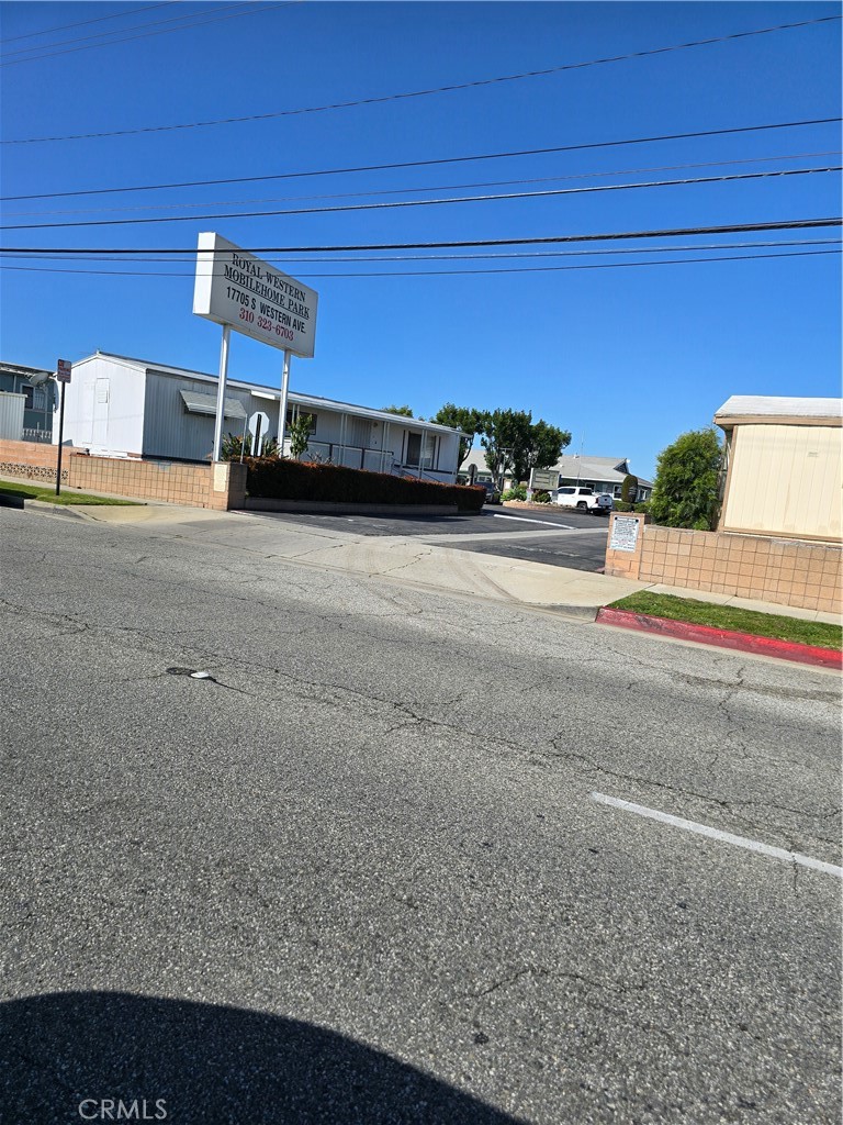 17705 S Western Ave 39