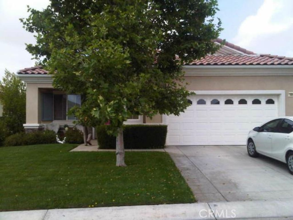 listing image 130725851328527279151
