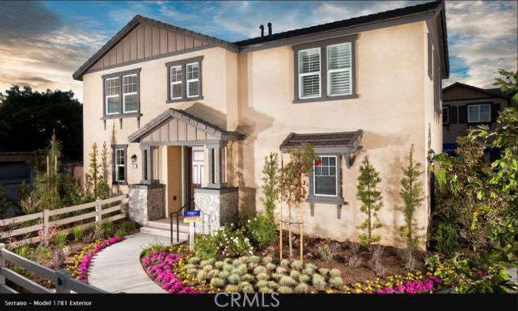 listing image 130726562574929733447