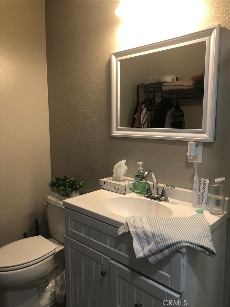 Bowen Court (BOWC) - Residential Lease