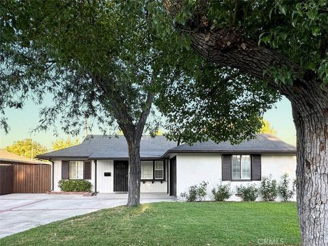 A home in Lake Balboa