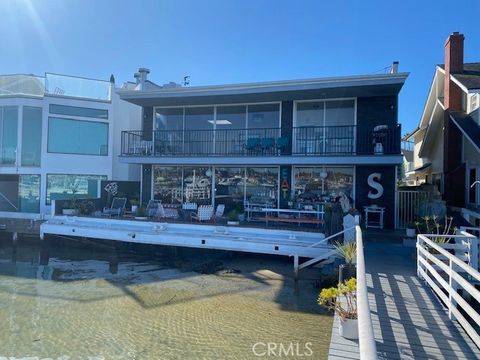 Photo of 1006 E. Balboa Blvd Blvd #B, Newport Beach, CA 92661 (MLS # NP25009086)