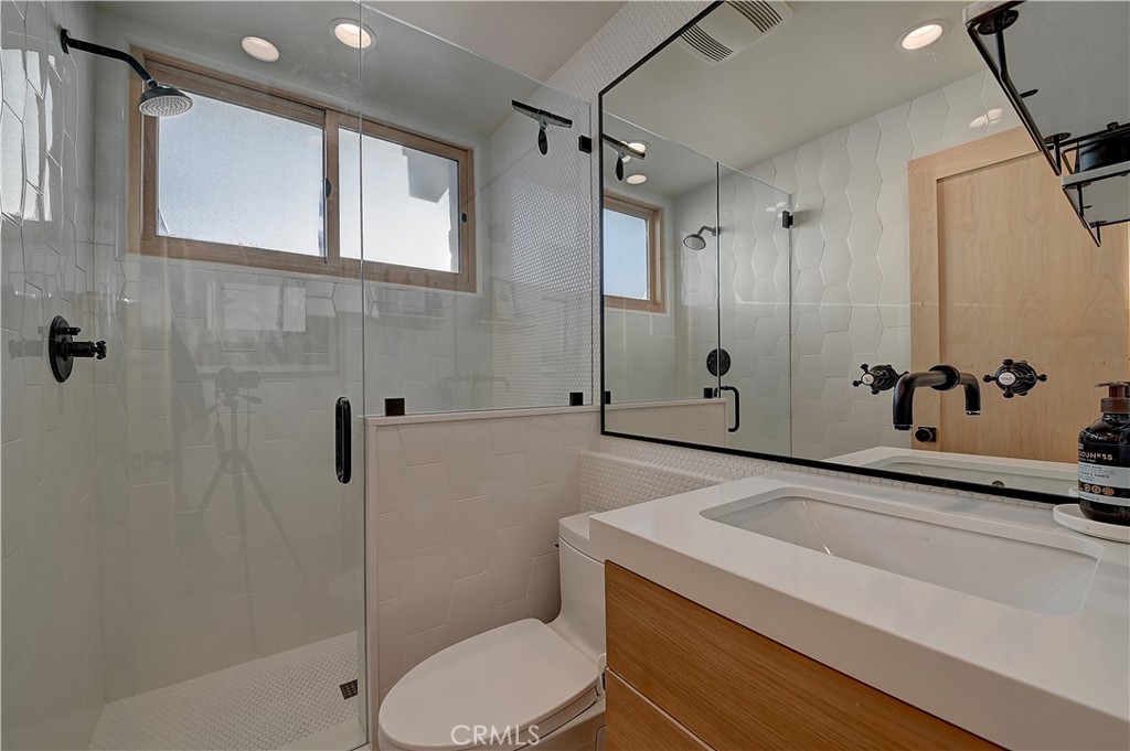 La Ladera - Residential Lease