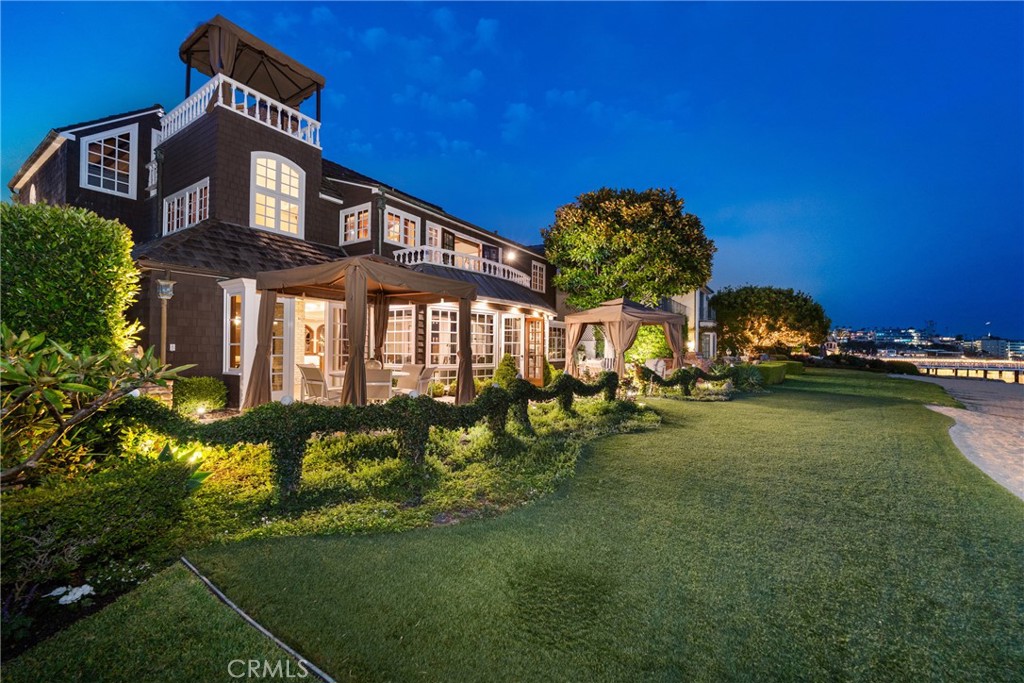 Bayside Drive Custom (BSCH) - Residential